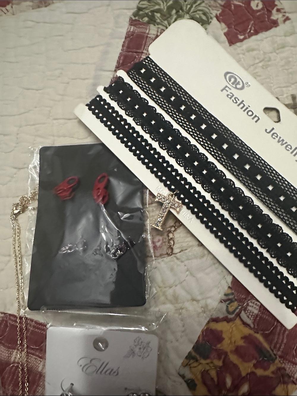 Mixed bag of jewelry NEW - Picture 2 of 8